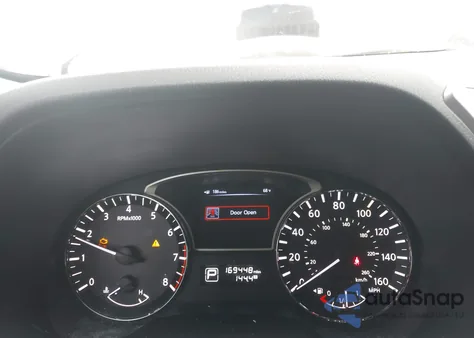 2013 Nissan Pathfinder Platinum из США, поврежденный, VIN 5N1AR2MN7DC654487